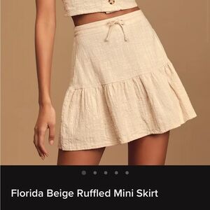 Florida Beige Ruffled Mini, Size 4